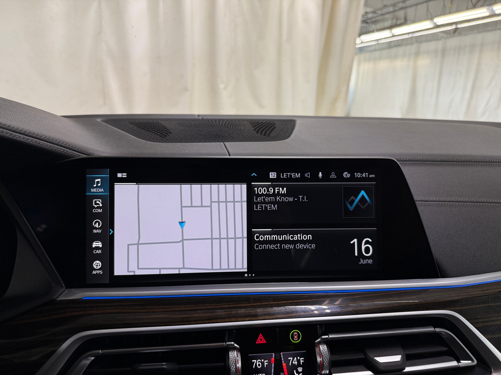 Thumbnail: 2021 BMW X5 - 3