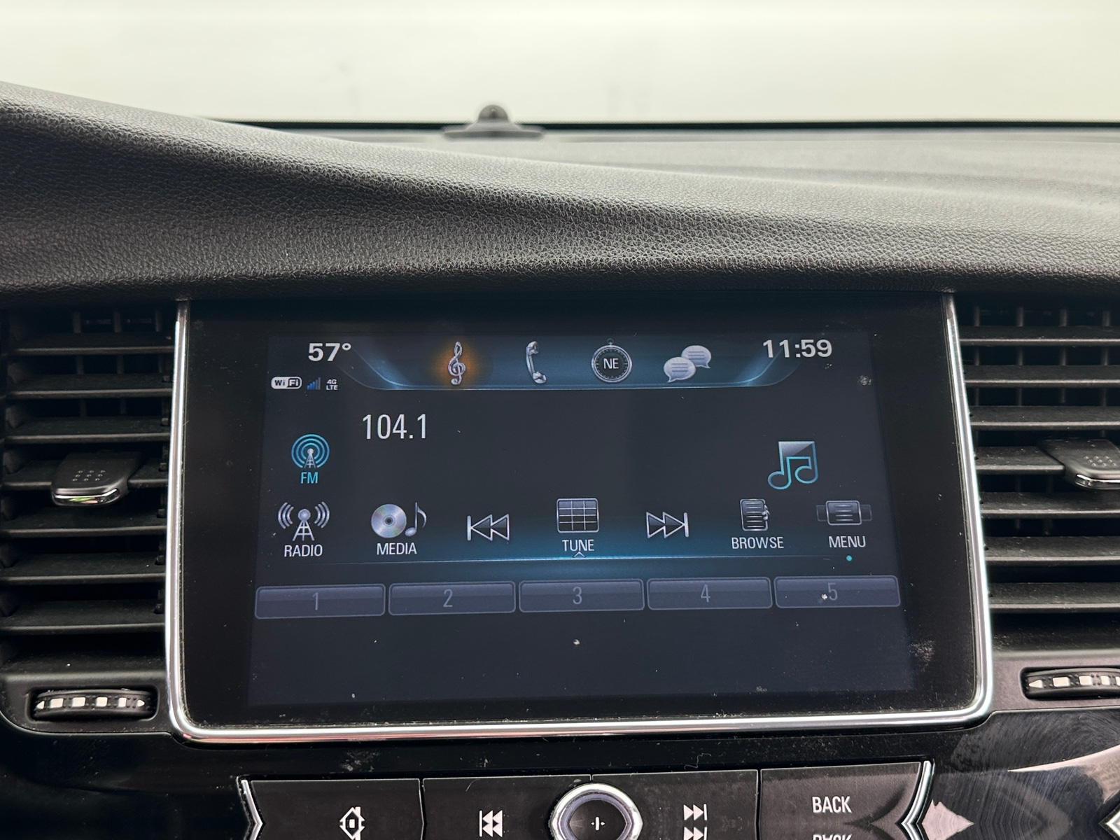 Thumbnail: 2019 Buick Encore - 3