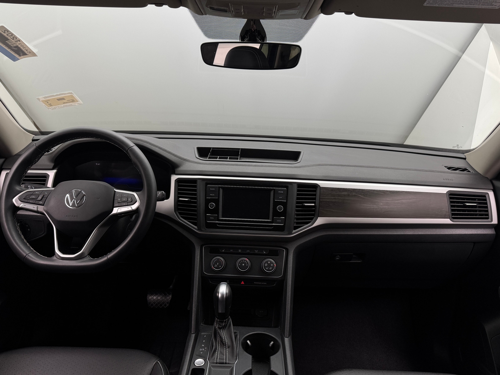 Thumbnail: 2023 Volkswagen Atlas - 2