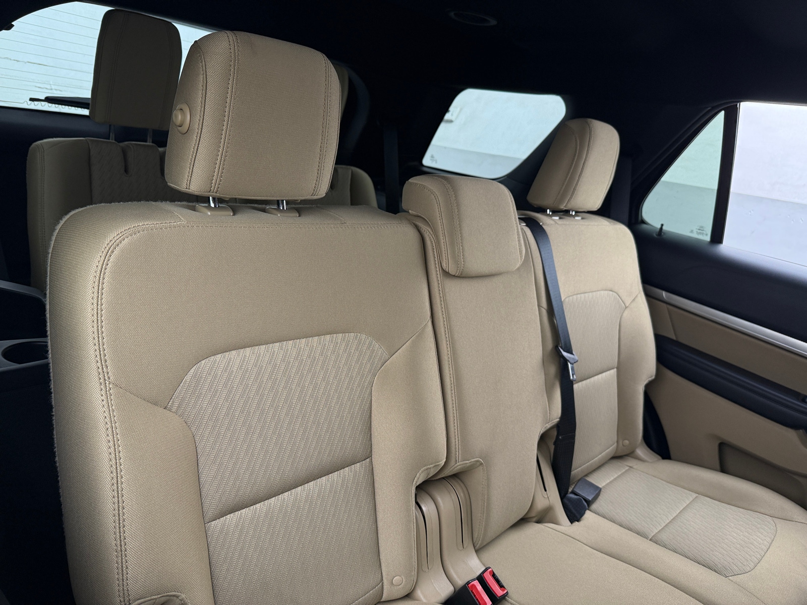 Thumbnail: 2016 Ford Explorer - 6