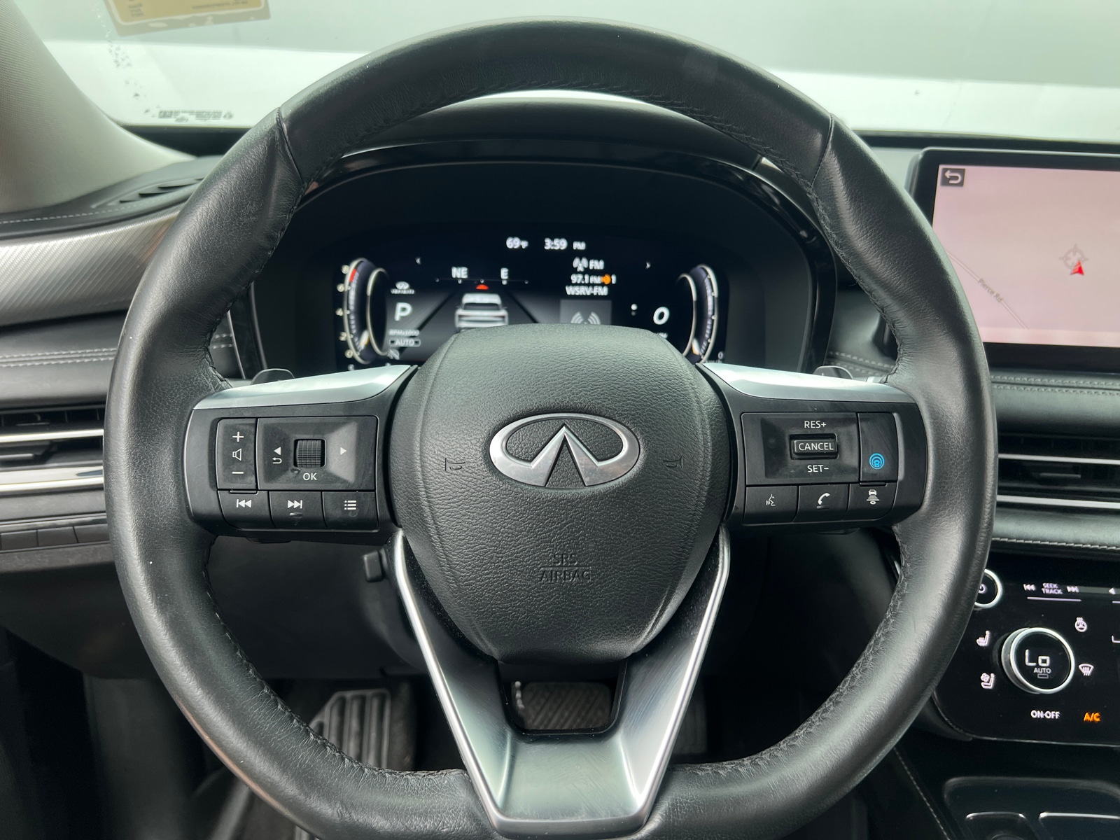Thumbnail: 2023 INFINITI QX60 - 4
