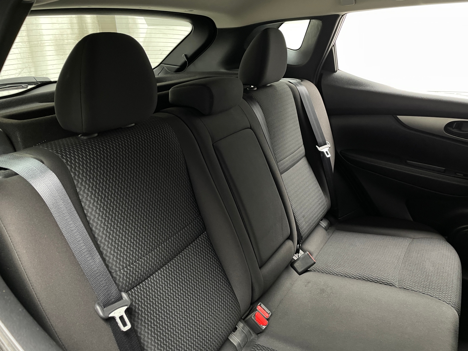 Thumbnail: 2018 Nissan Rogue Sport - 6