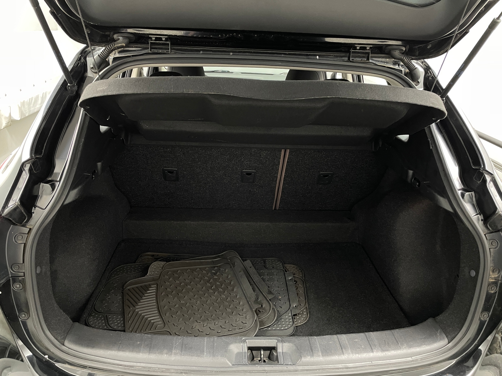 Thumbnail: 2018 Nissan Rogue Sport - 7
