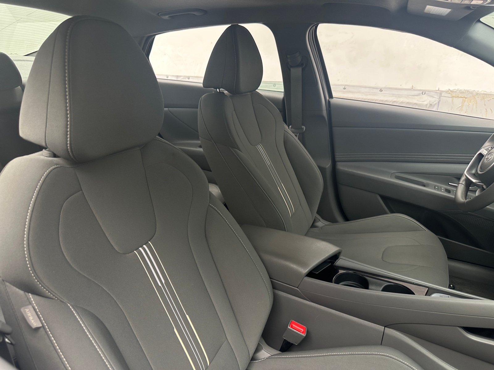 Thumbnail: 2025 Hyundai Elantra - 2