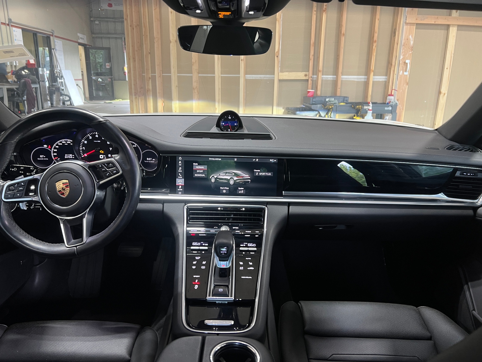 Thumbnail: 2018 Porsche Panamera - 2