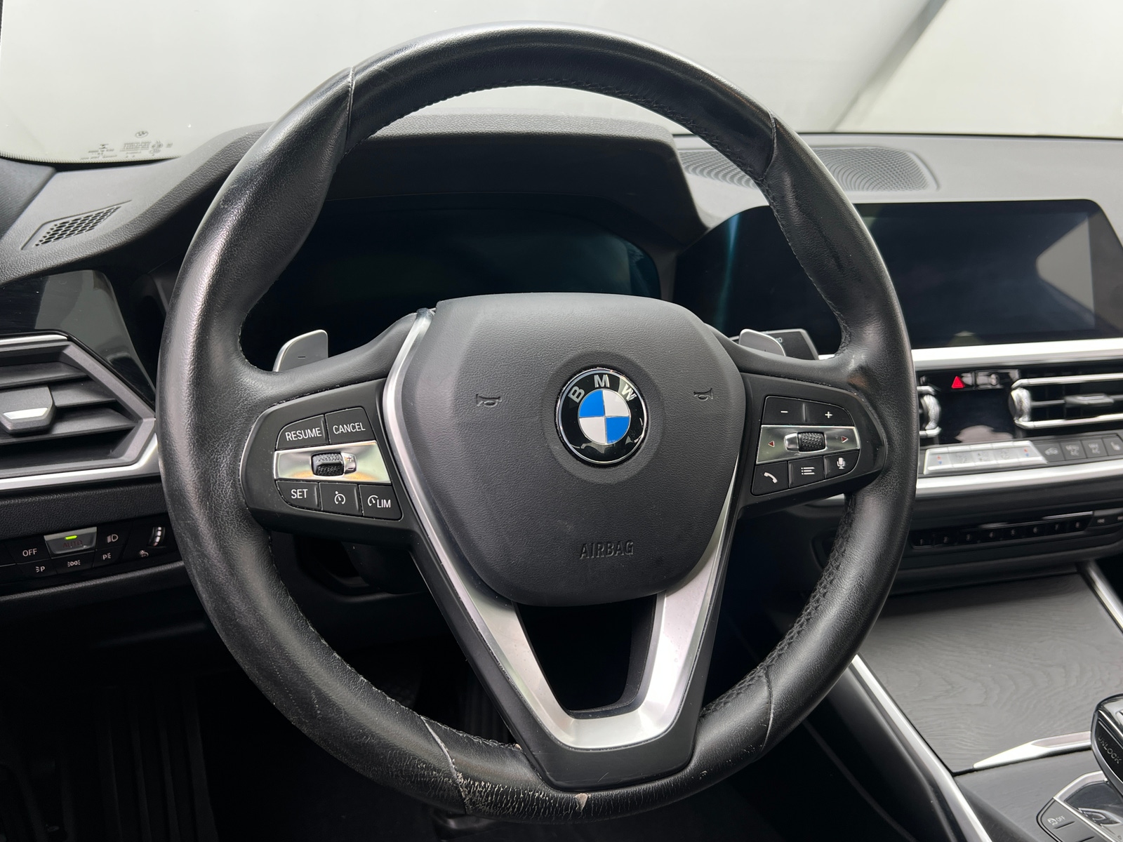 Thumbnail: 2021 BMW 3 Series - 4