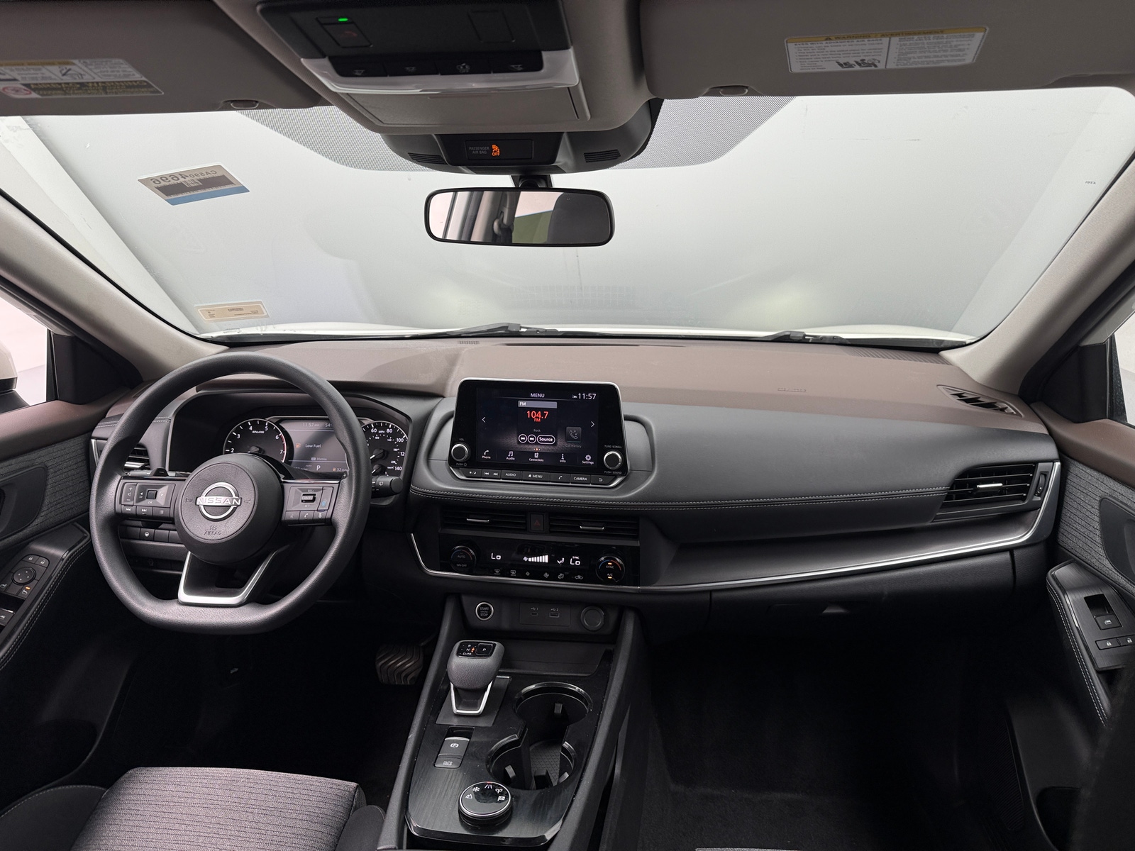 Thumbnail: 2023 Nissan Rogue - 3