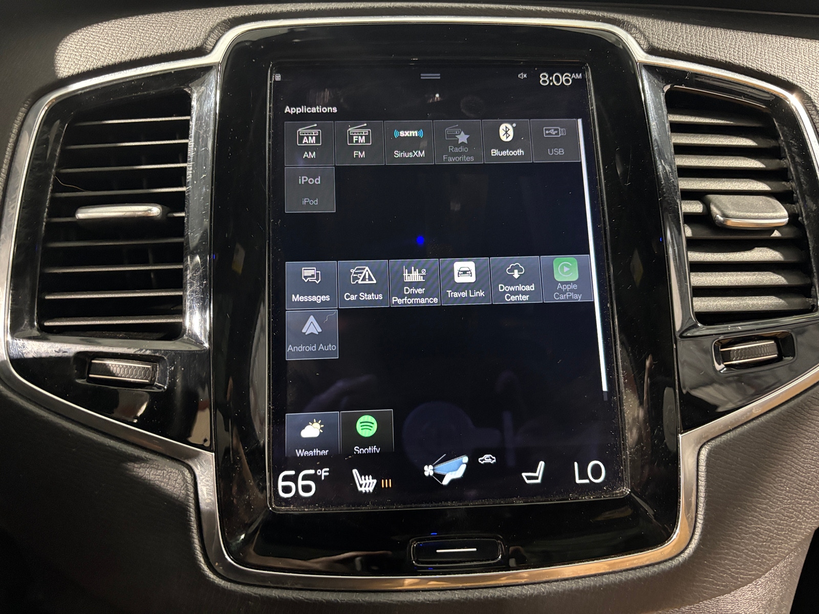 Thumbnail: 2018 Volvo XC90 - 3