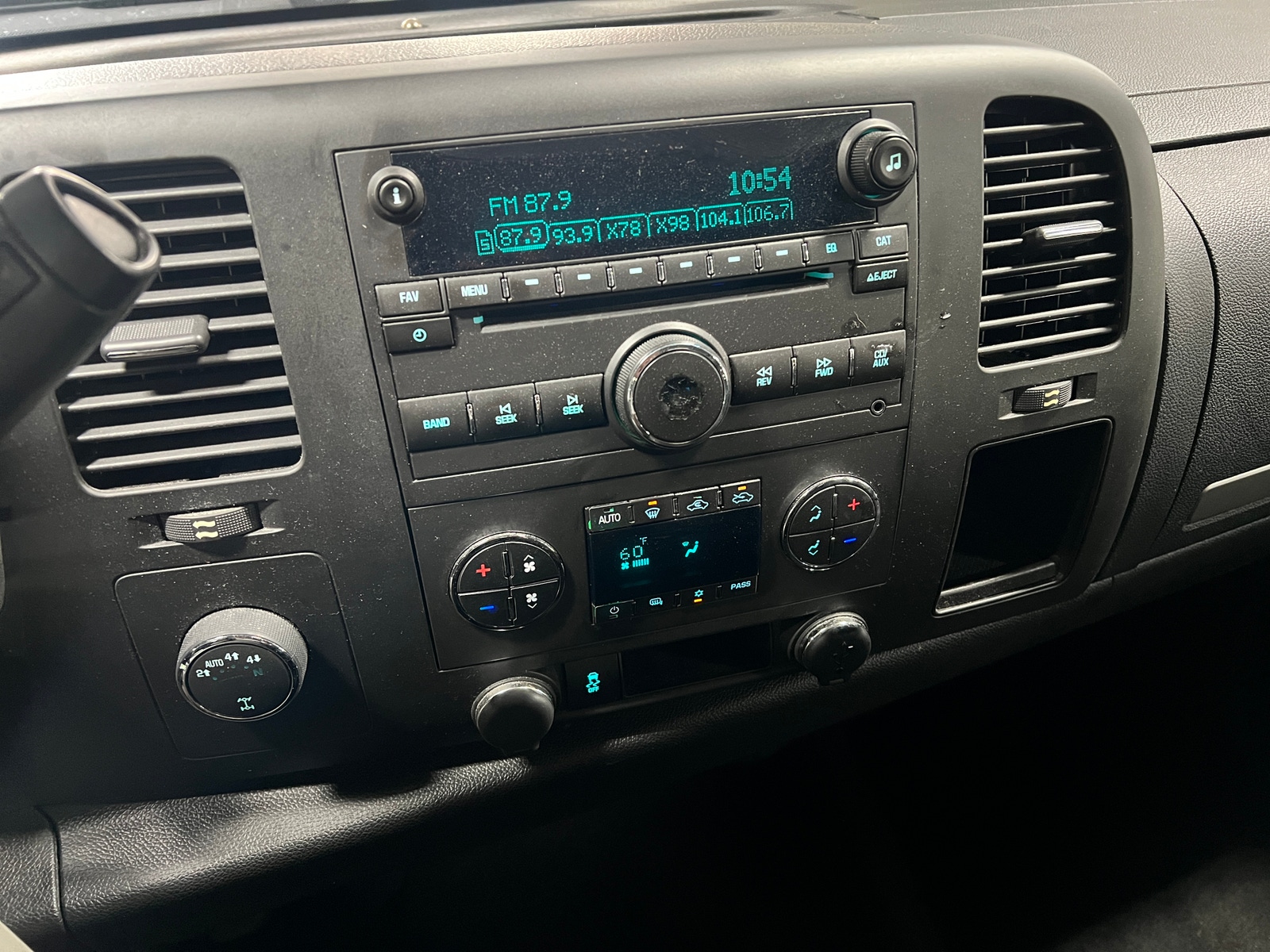 Thumbnail: 2012 GMC Sierra 1500 - 4