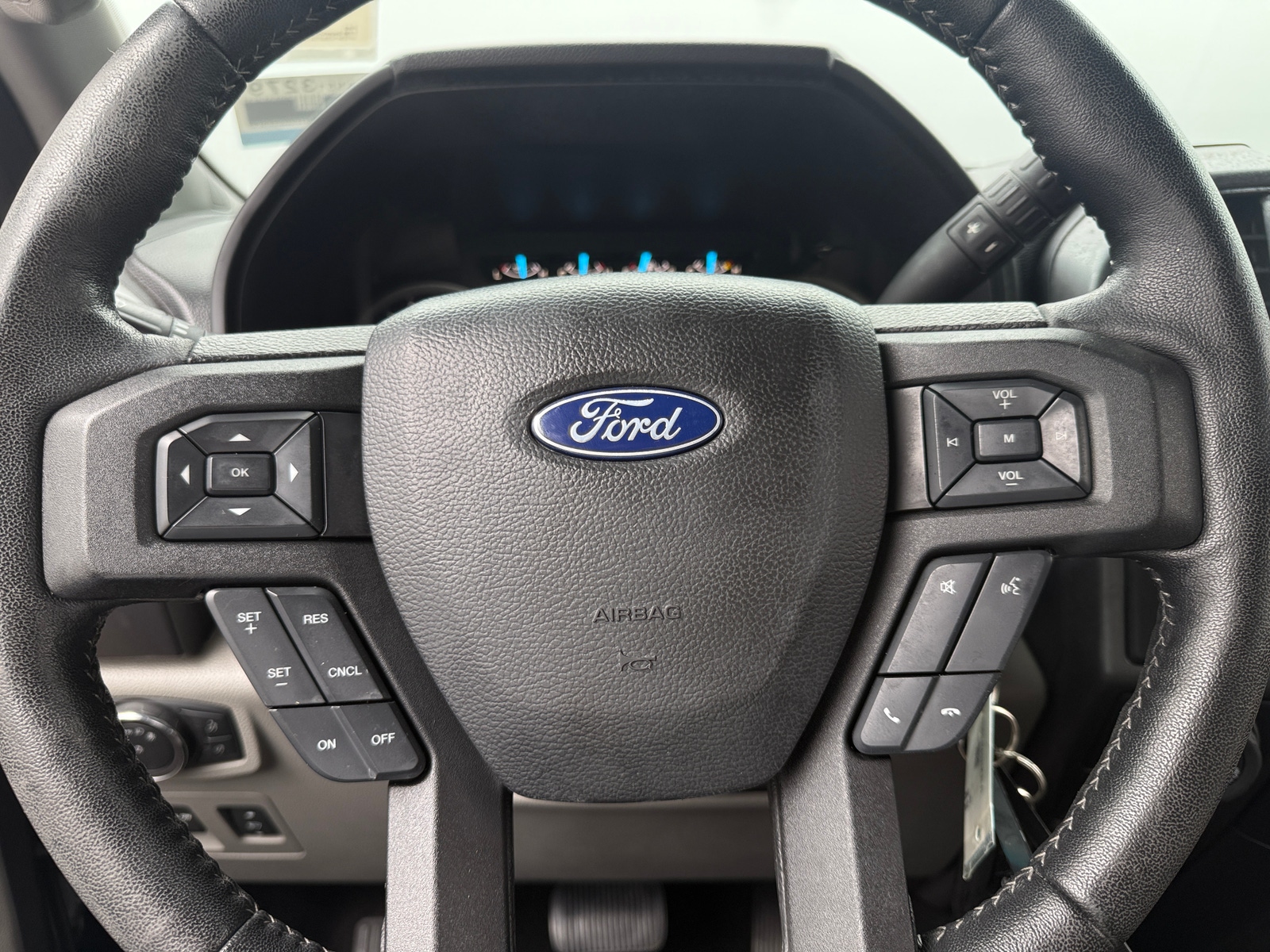 Thumbnail: 2018 Ford Econoline - 5