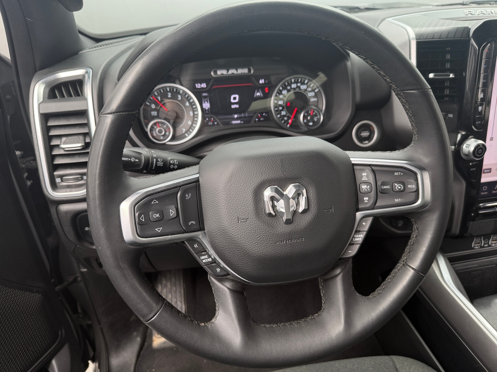 Thumbnail: 2025 RAM 1500 - 5