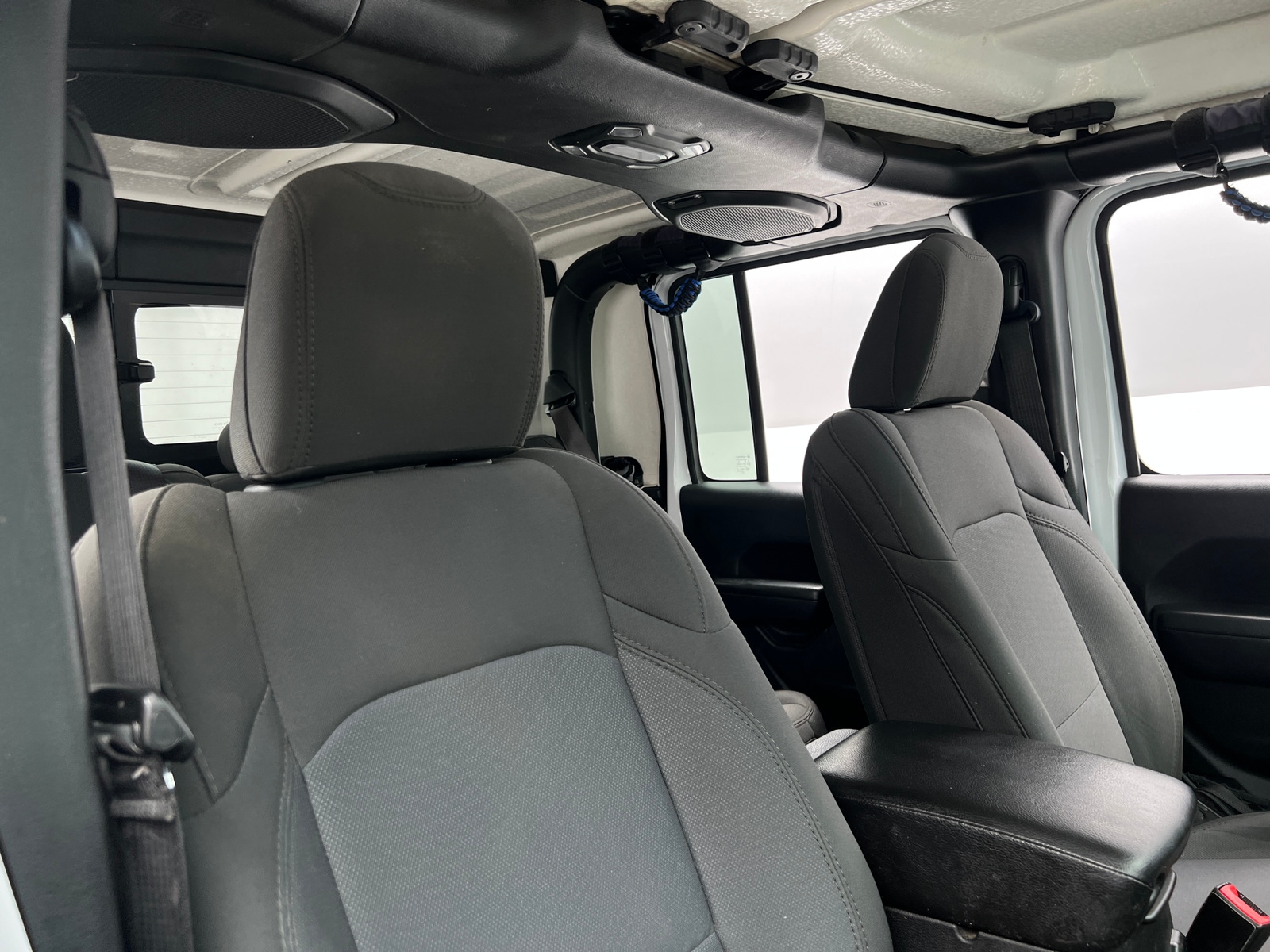 Thumbnail: 2020 Jeep Gladiator - 2