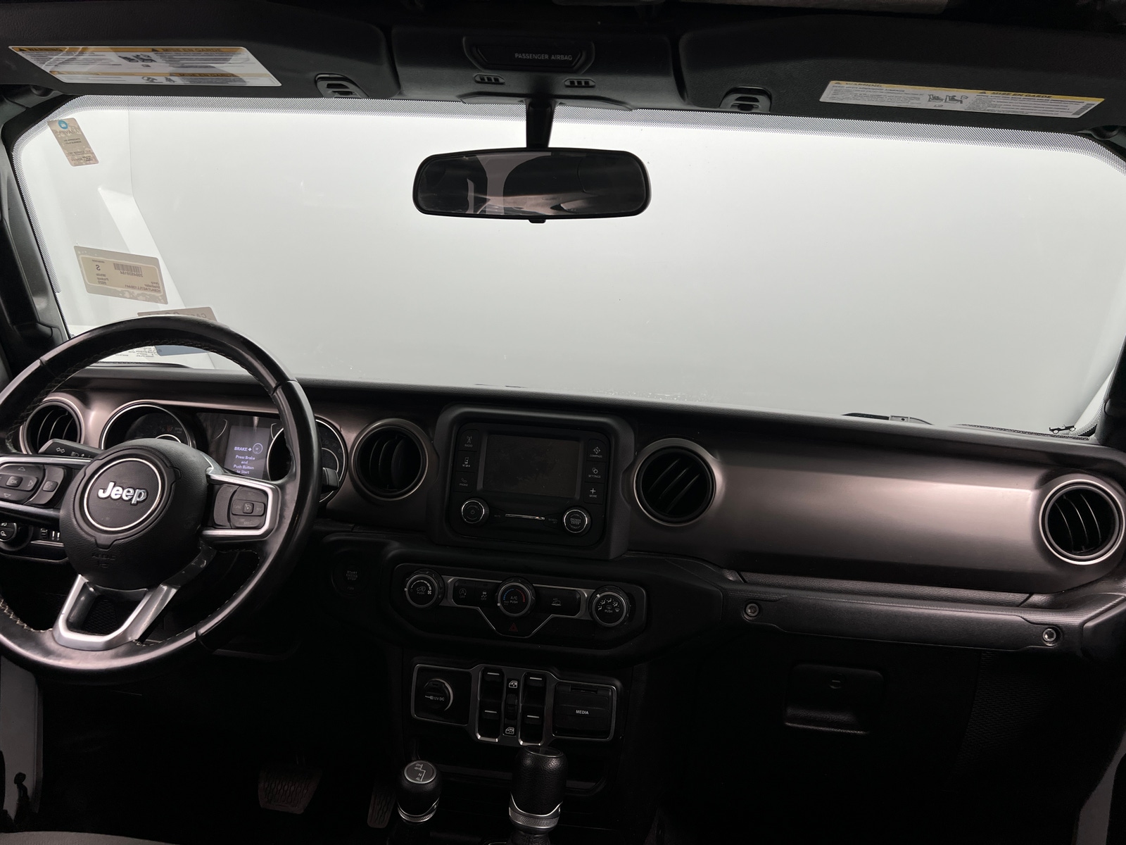 Thumbnail: 2020 Jeep Gladiator - 3