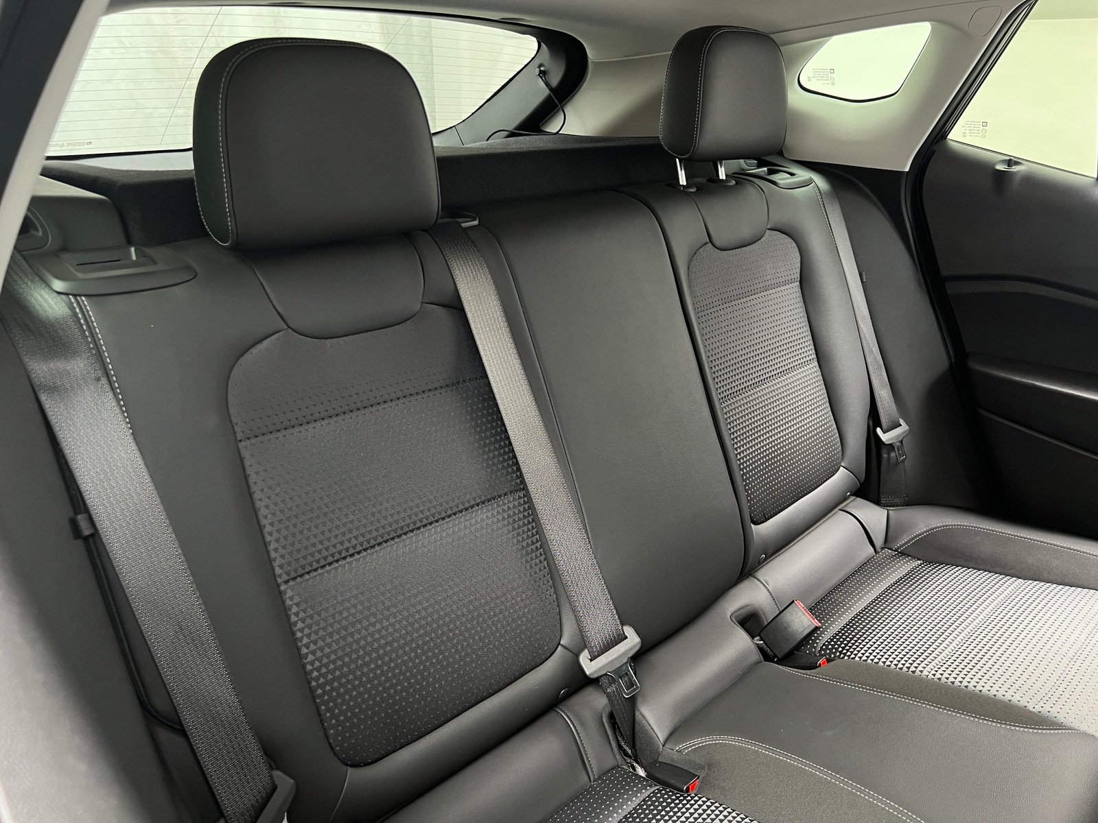 Thumbnail: 2025 Chevrolet Trax - 6