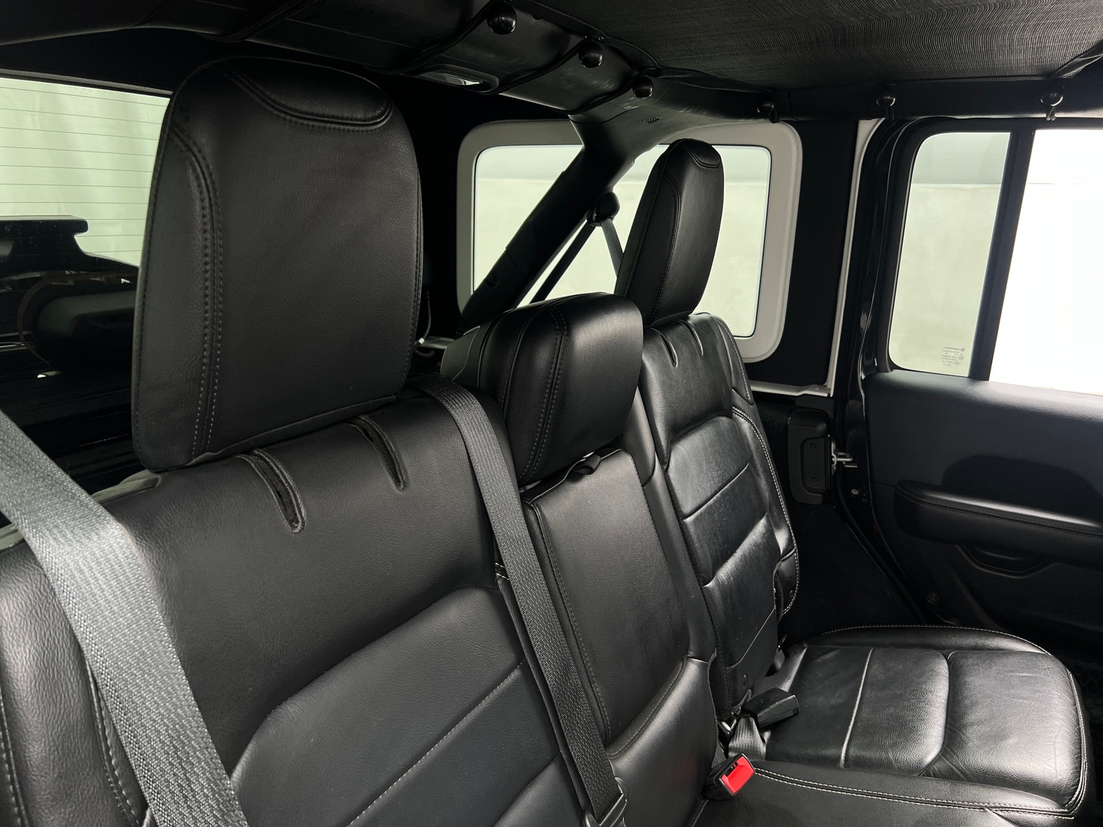 Thumbnail: 2018 Jeep Wrangler - 5
