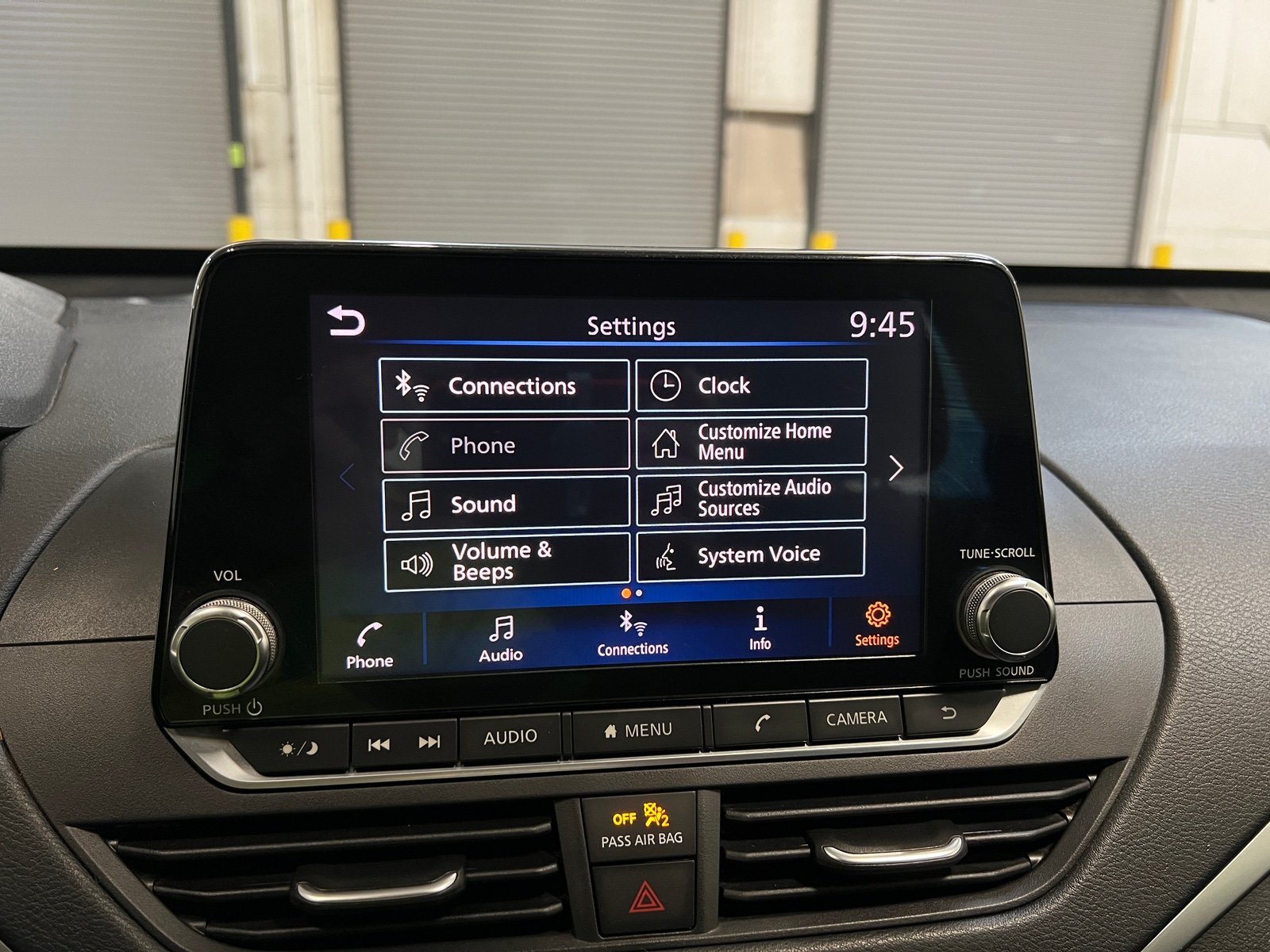 Thumbnail: 2019 Nissan Altima - 4