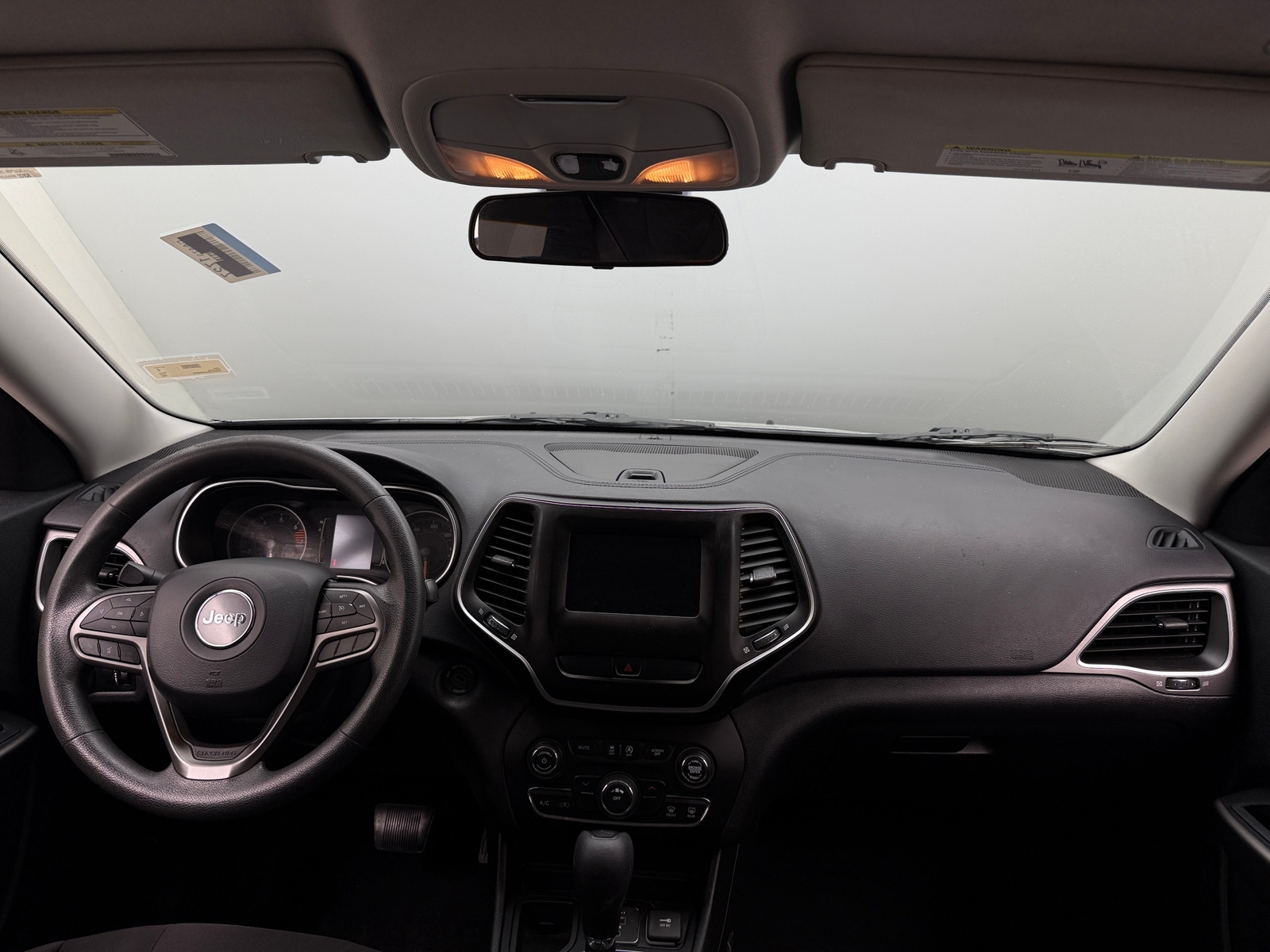 Thumbnail: 2020 Jeep Cherokee - 3