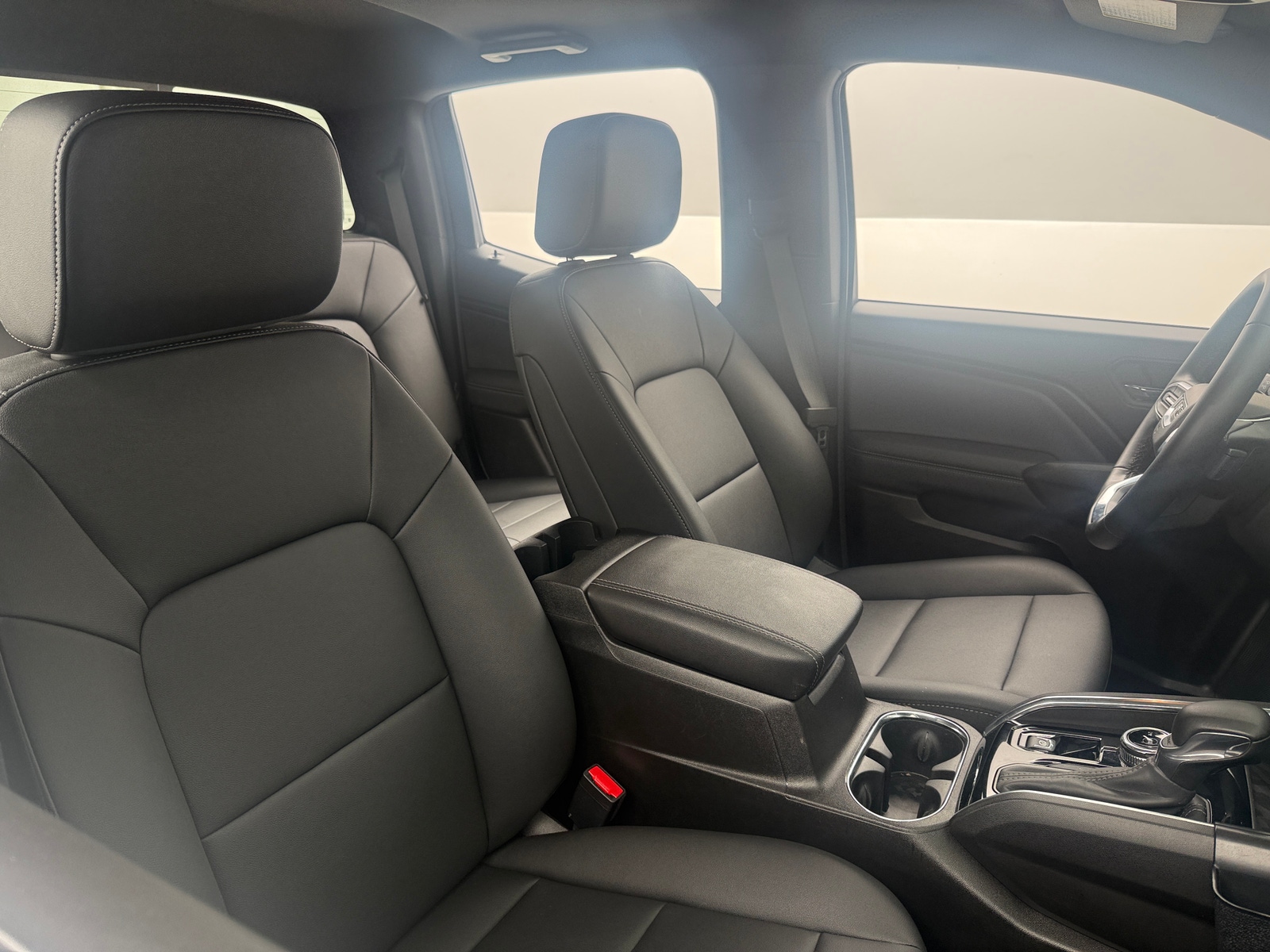 Thumbnail: 2025 GMC Canyon - 2