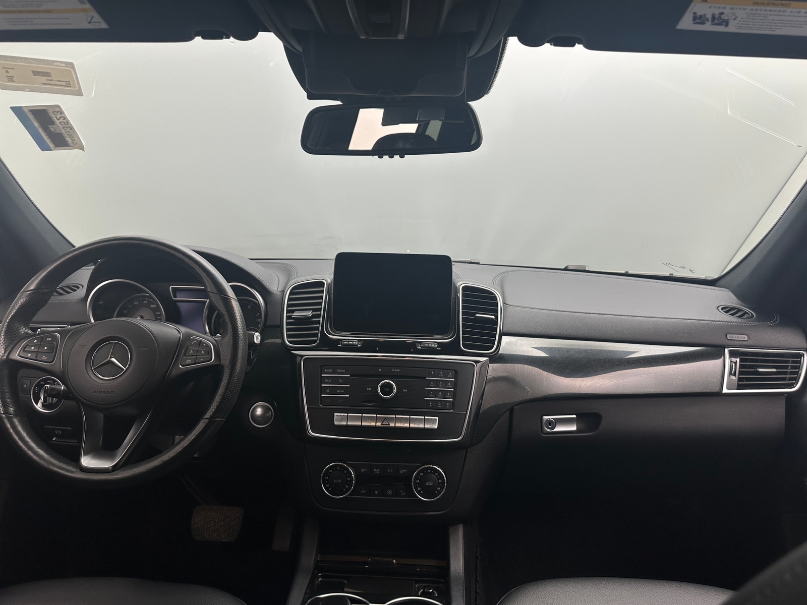 Thumbnail: 2017 Mercedes-Benz GLS - 2