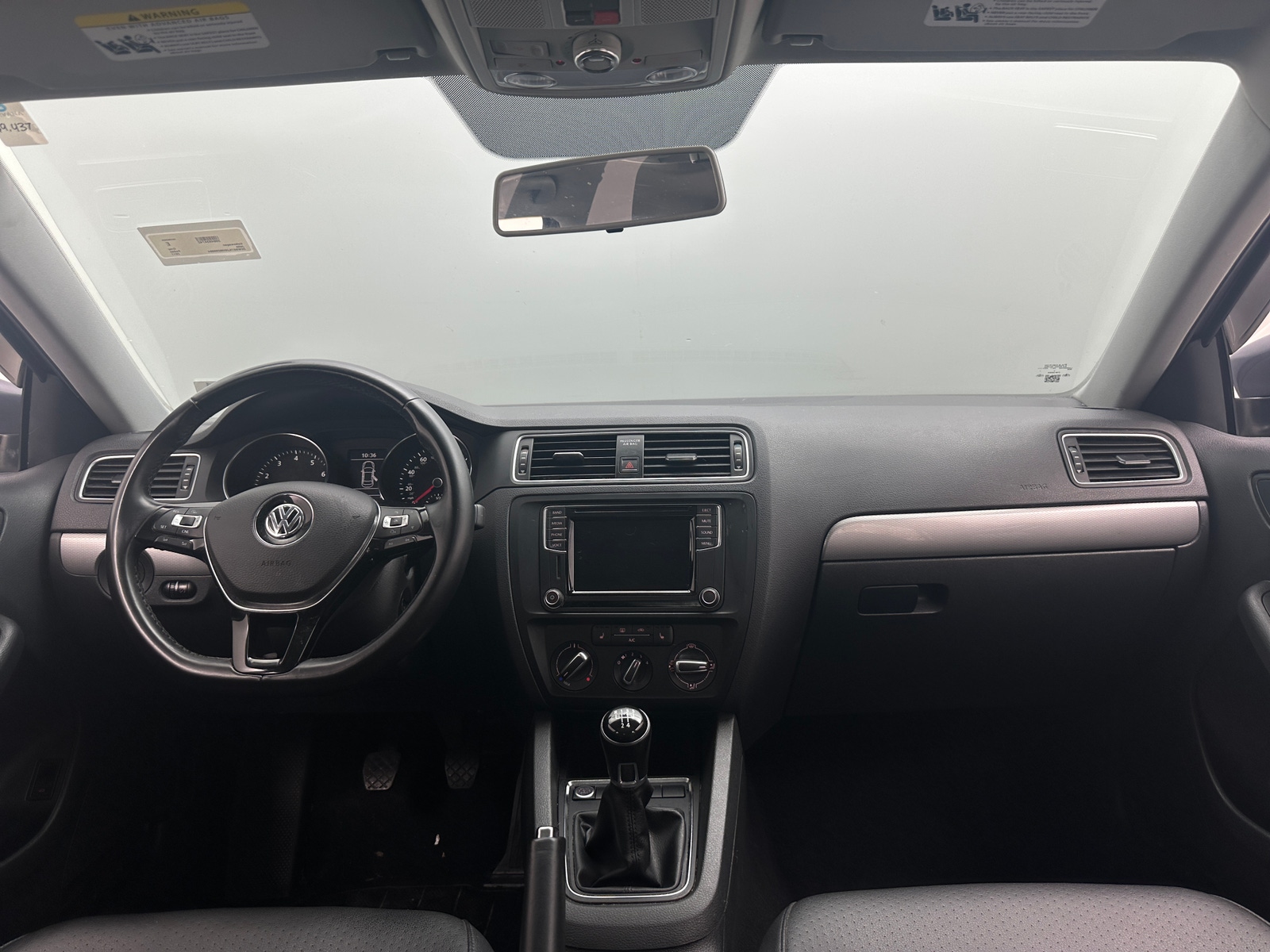 Thumbnail: 2017 Volkswagen Jetta - 2