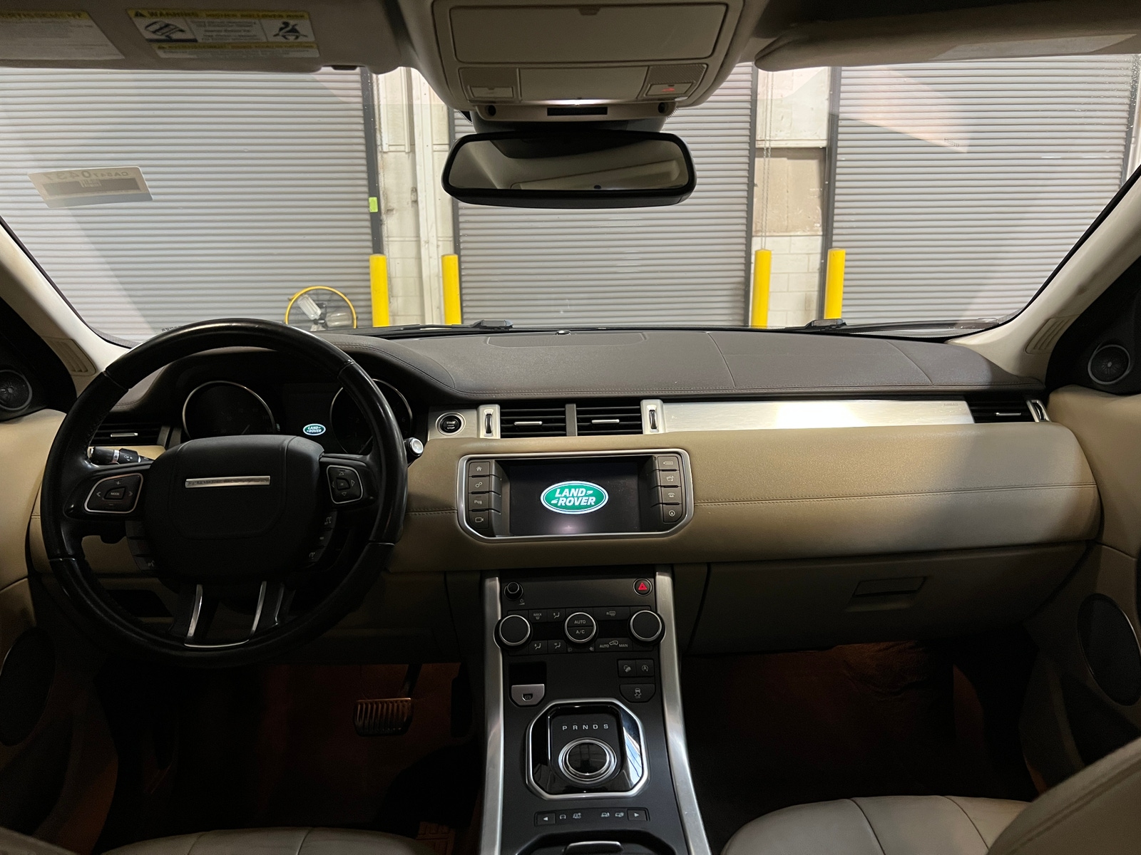 Thumbnail: 2017 Land Rover Range Rover Evoque - 2