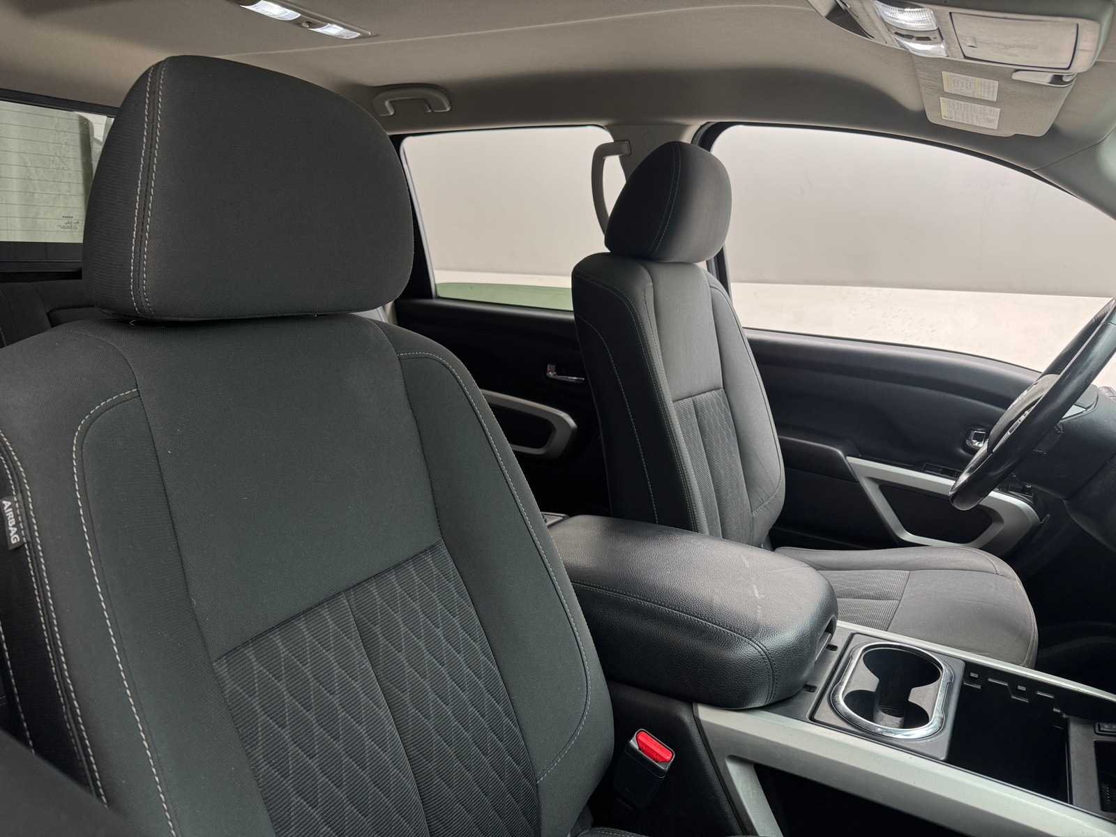 Thumbnail: 2019 Nissan Titan - 2