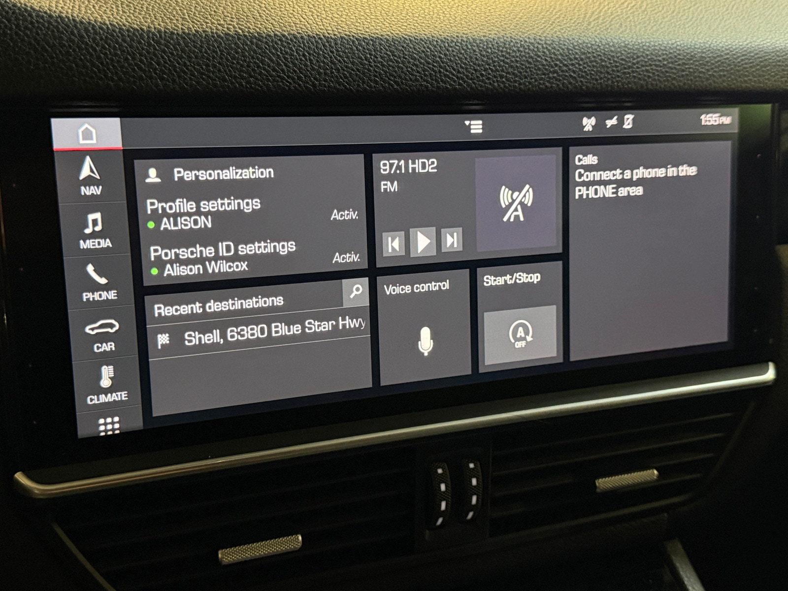 Thumbnail: 2019 Porsche Cayenne - 3