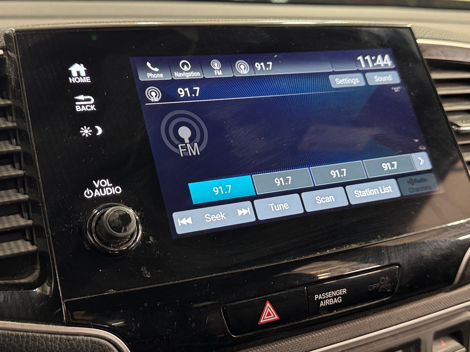 Thumbnail: 2022 Honda Passport - 3