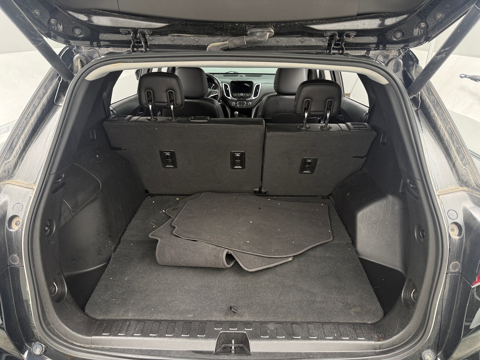 Thumbnail: 2019 Chevrolet Equinox - 6