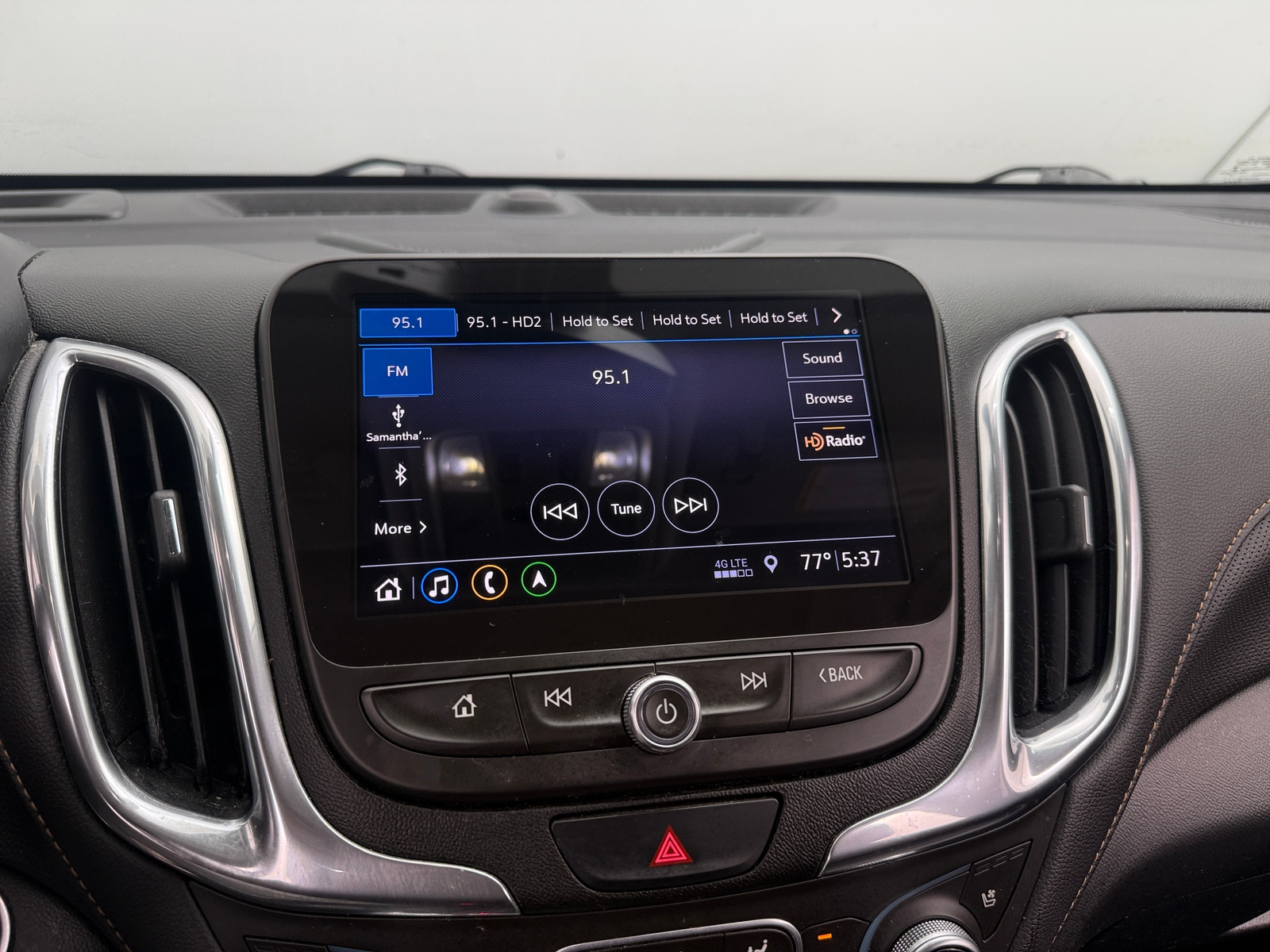 Thumbnail: 2019 Chevrolet Equinox - 3