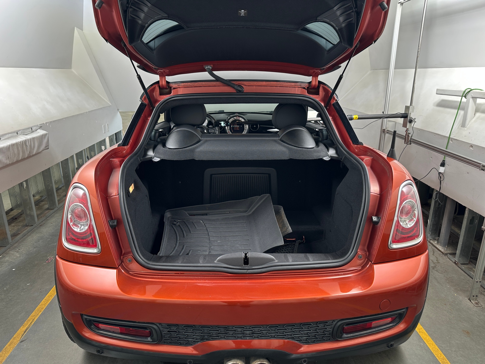 Thumbnail: 2014 MINI Cooper Coupe - 5