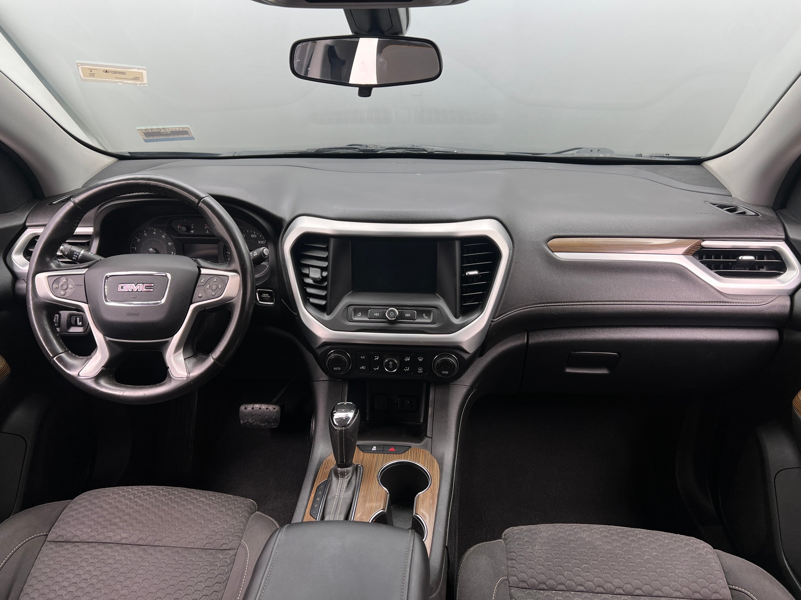 Thumbnail: 2019 GMC Acadia - 3