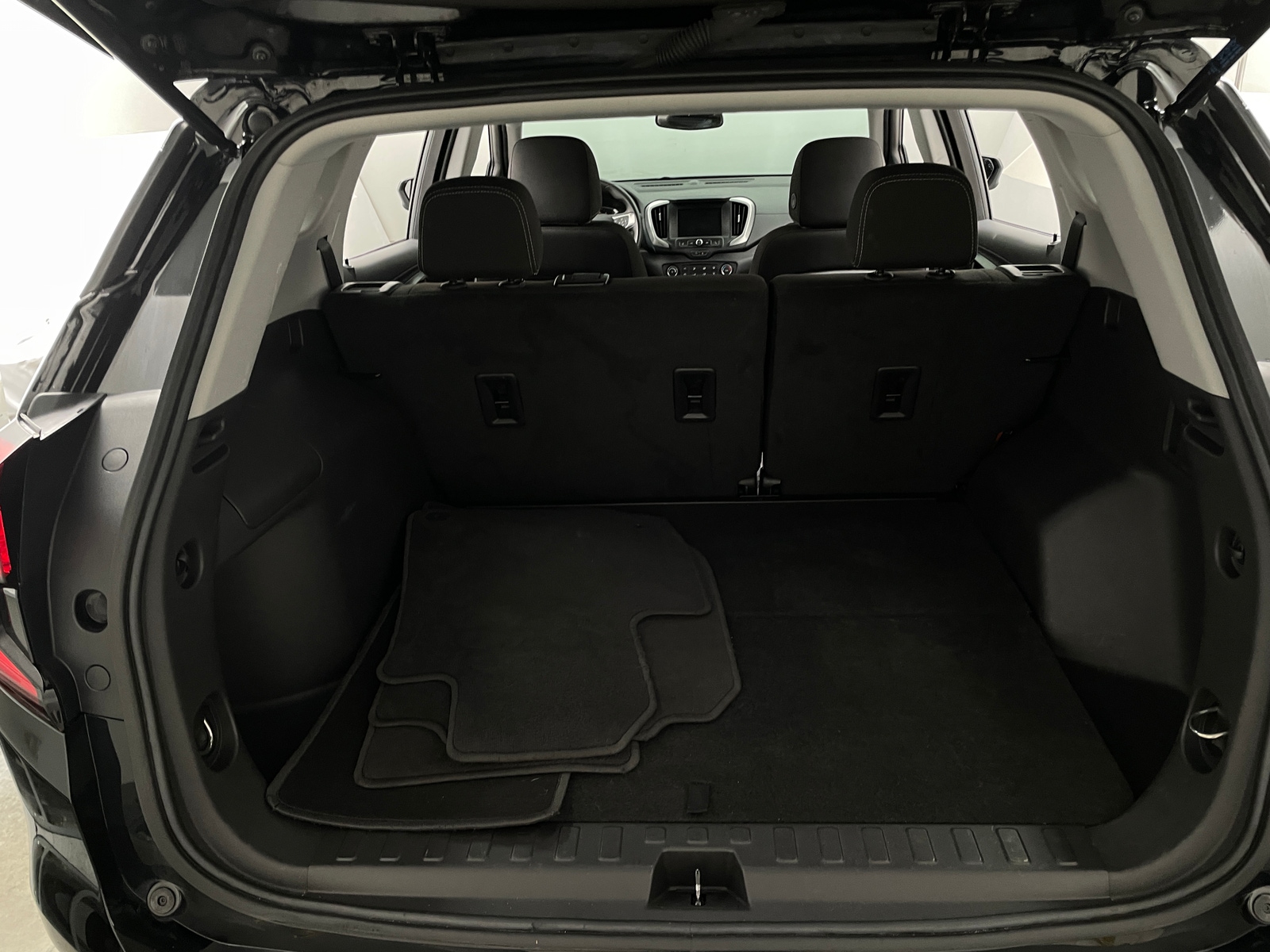 Thumbnail: 2024 GMC Terrain - 7