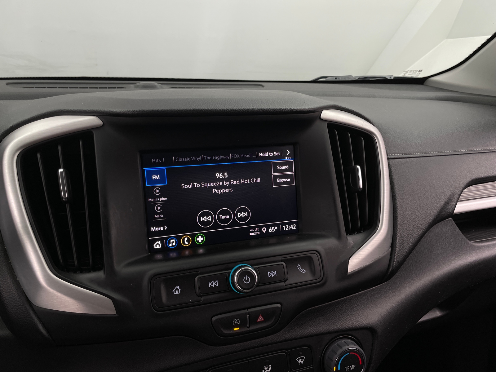 Thumbnail: 2024 GMC Terrain - 4
