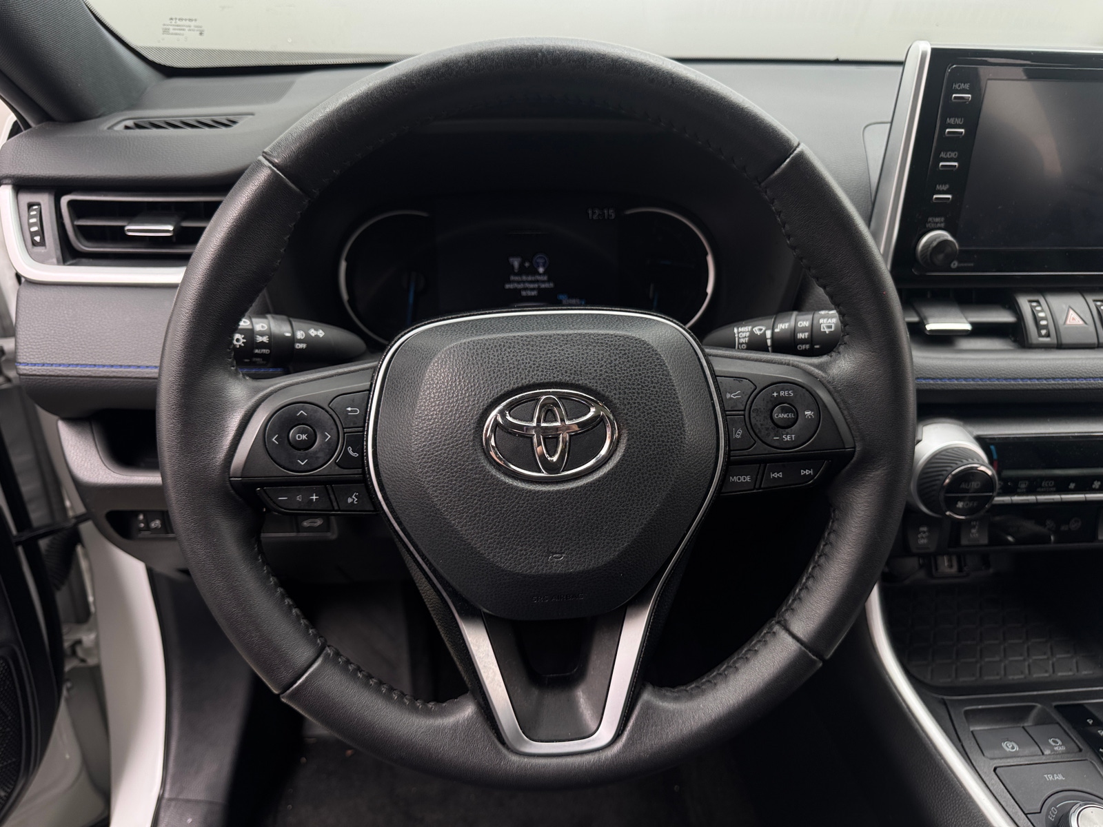 Thumbnail: 2021 Toyota RAV4 - 4