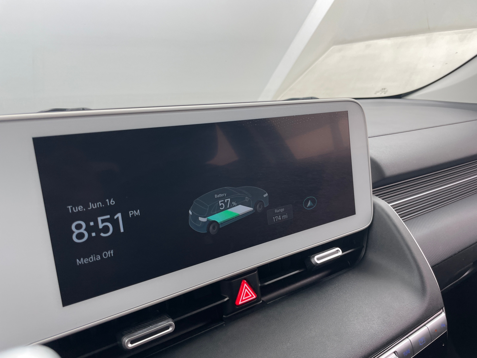 Thumbnail: 2024 Hyundai Ioniq 5 - 4