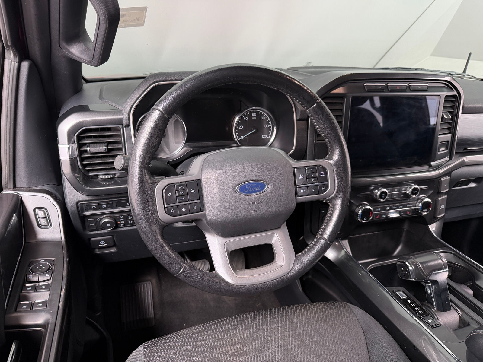 Thumbnail: 2021 Ford Econoline - 5