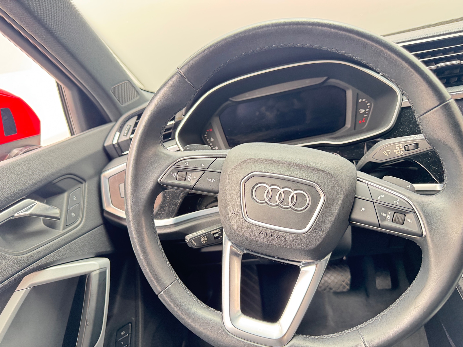 Thumbnail: 2022 Audi Q3 - 4
