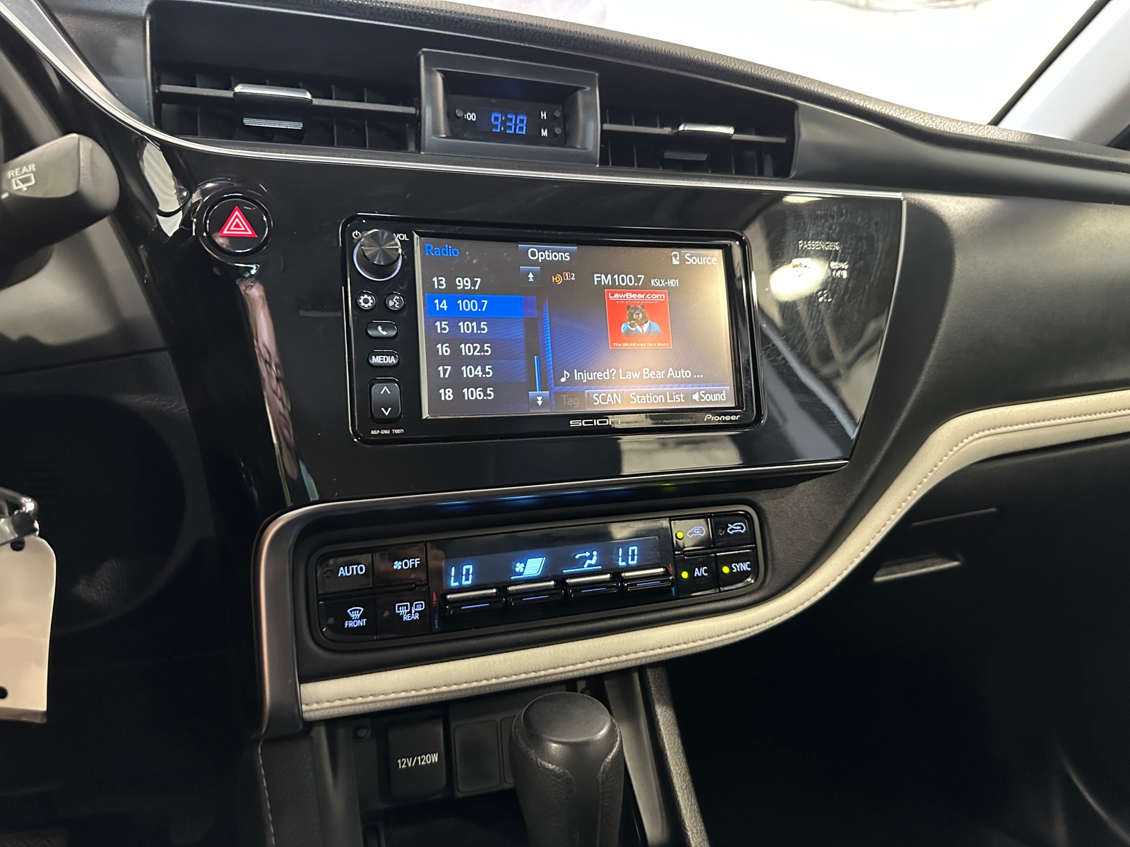 Thumbnail: 2016 Scion iM - 4