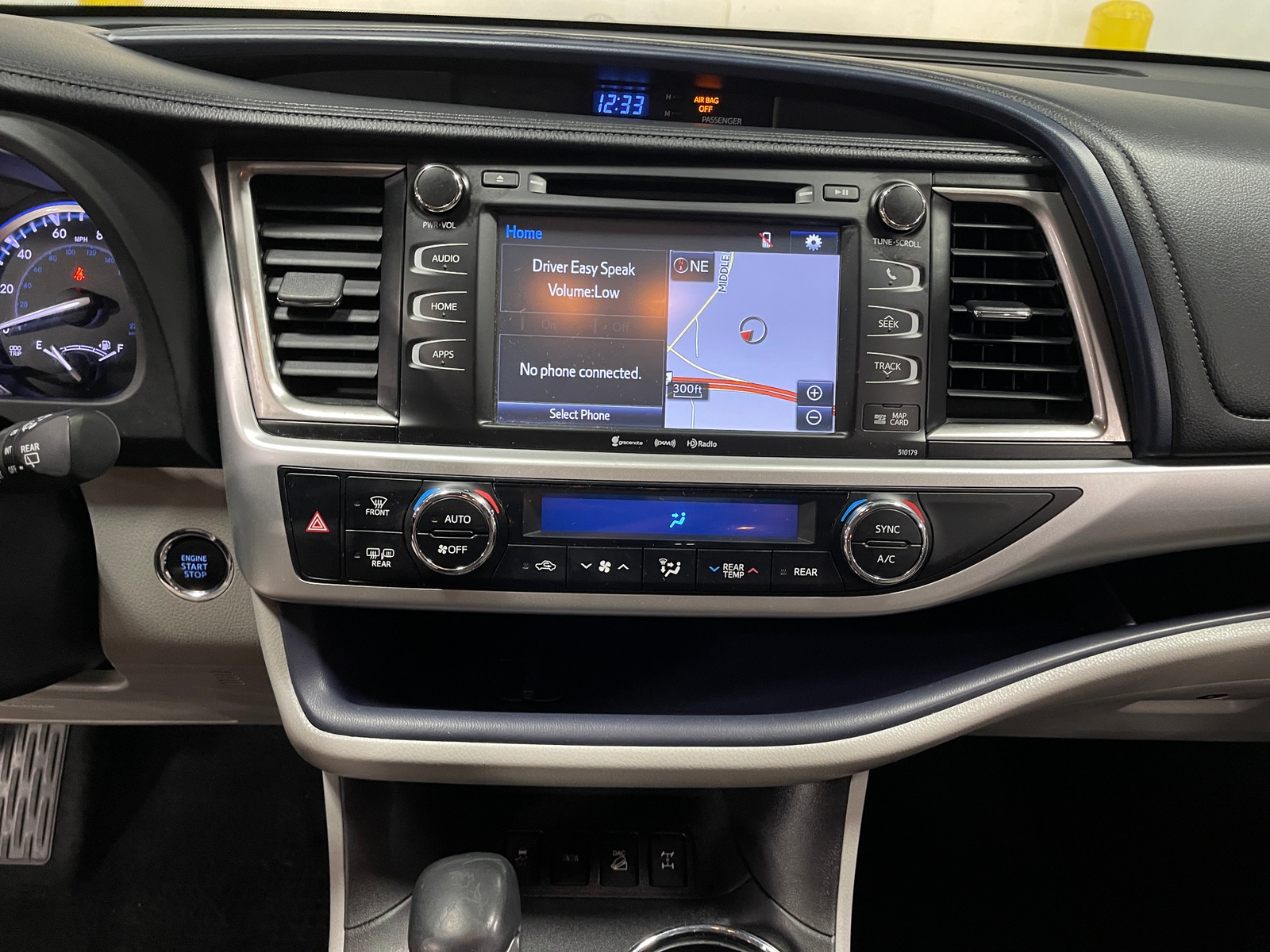 Thumbnail: 2018 Toyota Highlander - 3