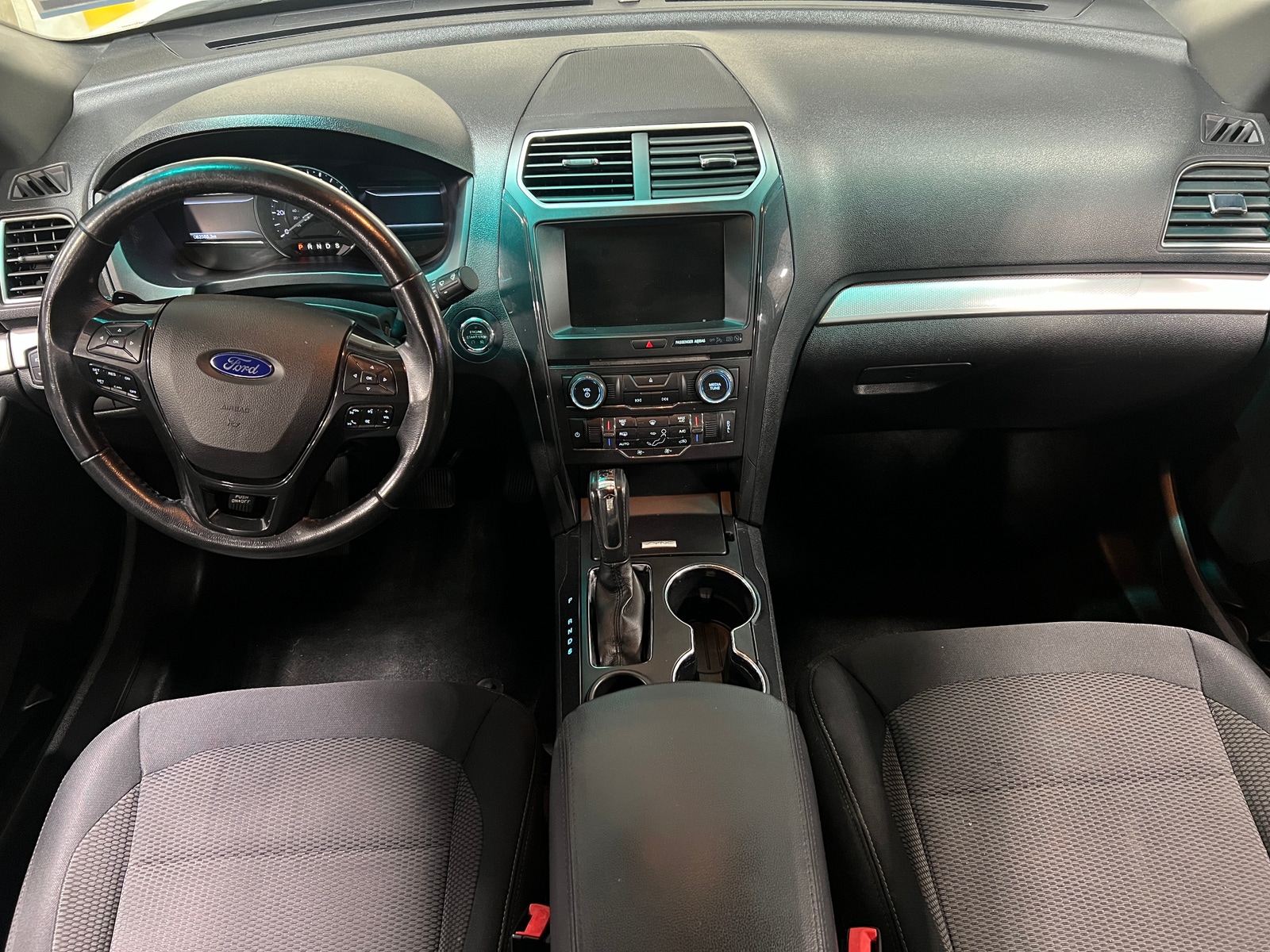 Thumbnail: 2016 Ford Explorer - 3
