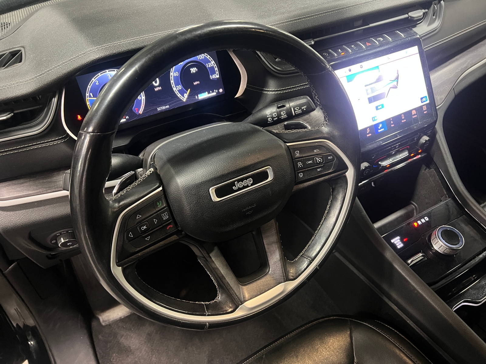 Thumbnail: 2022 Jeep Grand Cherokee L - 4