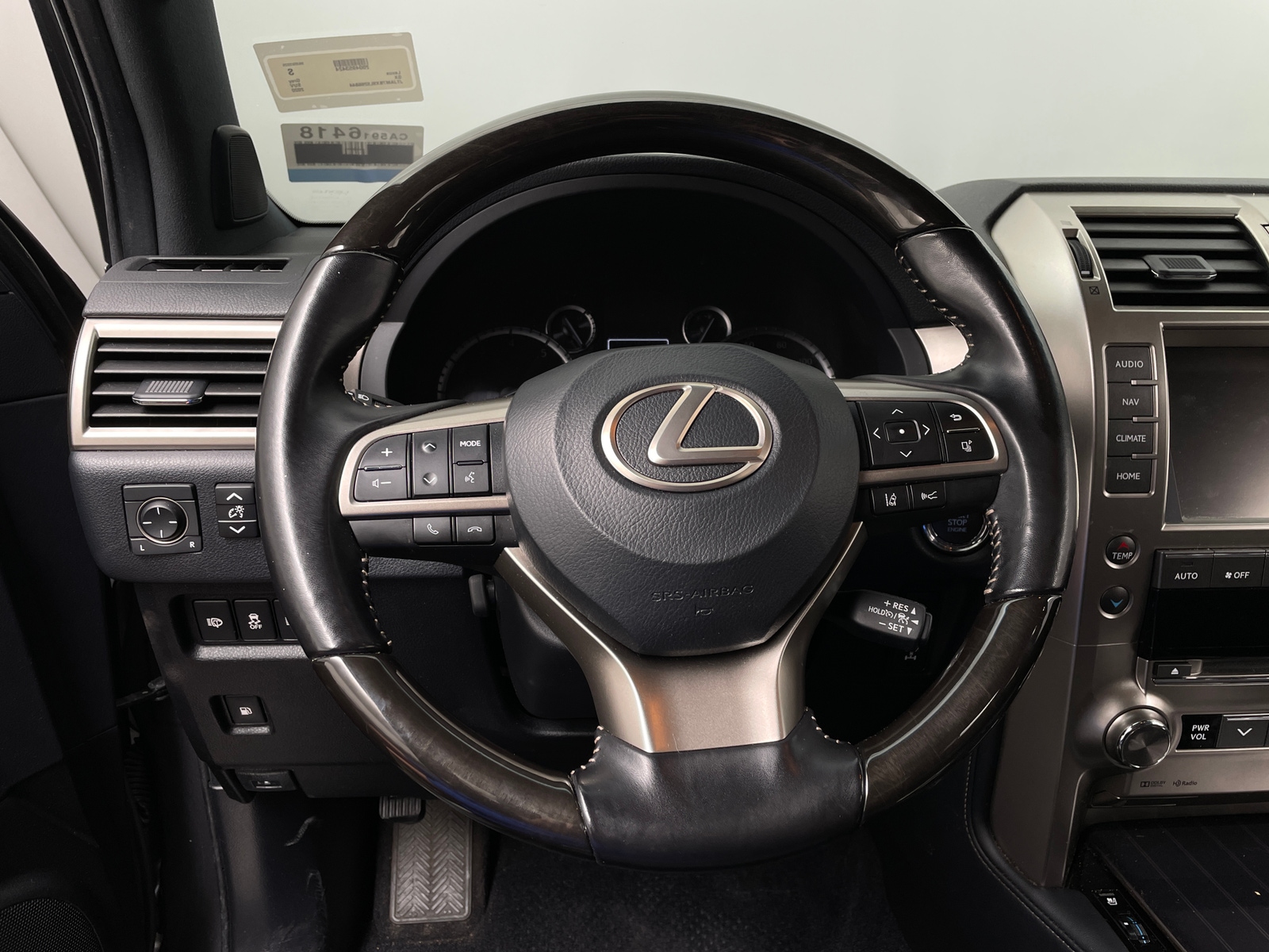 Thumbnail: 2020 Lexus GX - 4