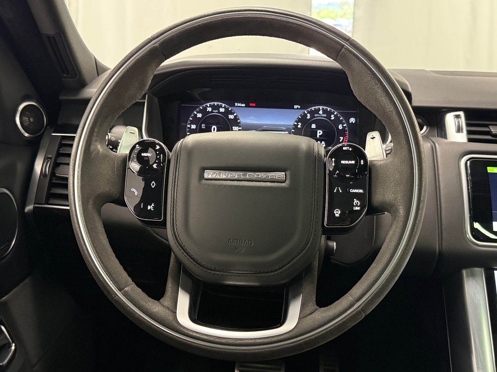 Thumbnail: 2019 Land Rover Range Rover Sport - 4