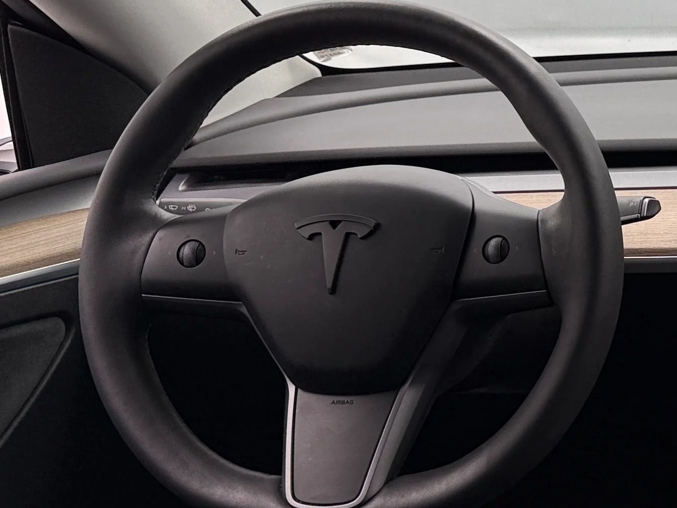Thumbnail: 2023 Tesla Model Y - 4