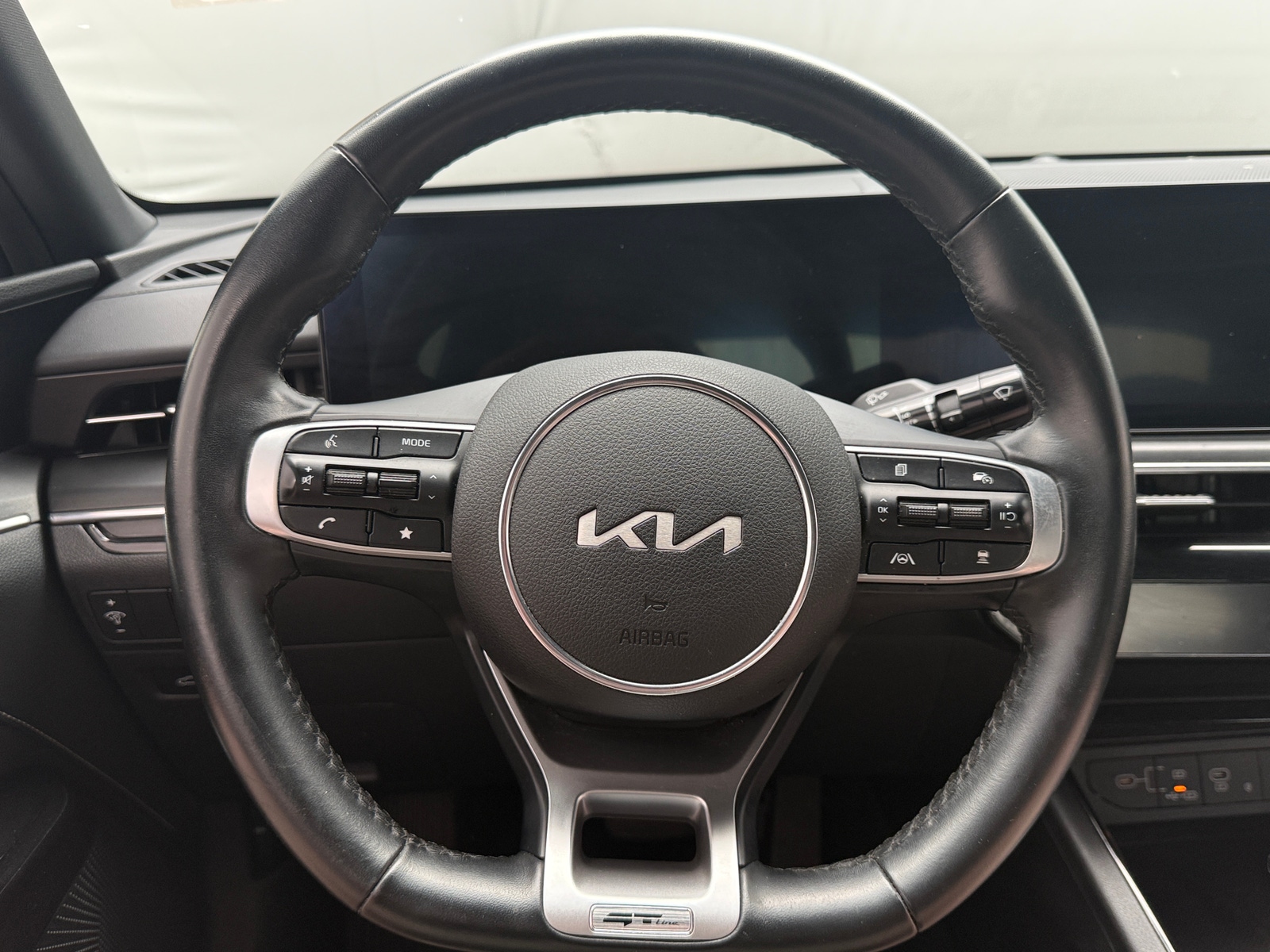 Thumbnail: 2025 Kia K5 - 4