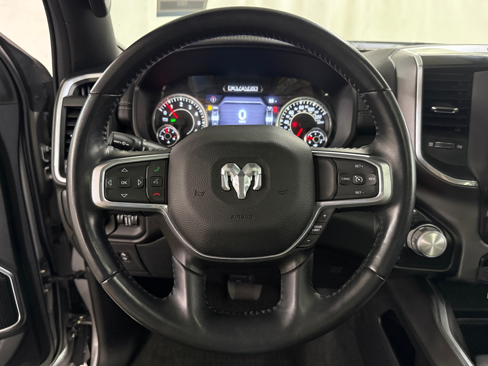 Thumbnail: 2022 RAM 1500 - 4
