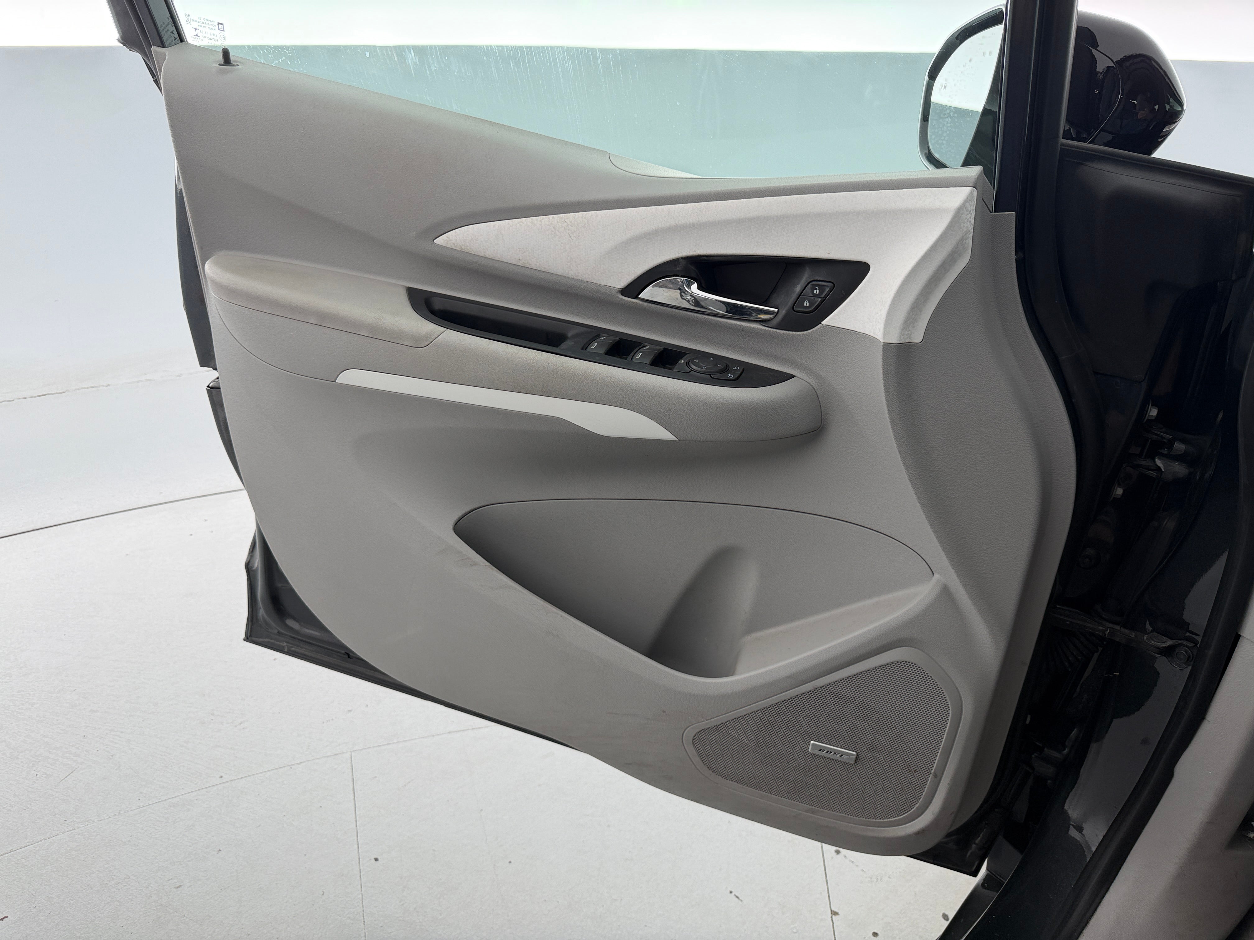 Used 2017 Chevrolet Bolt EV Premier with VIN 1G1FX6S01H4185999 for sale in Auburn, WA