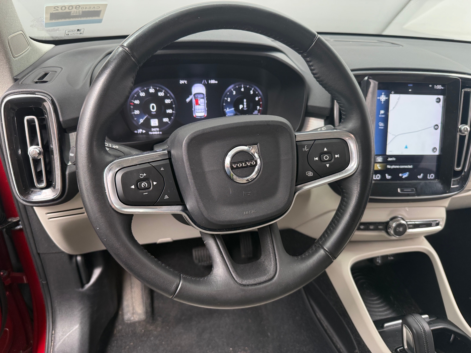 Thumbnail: 2019 Volvo XC40 - 4
