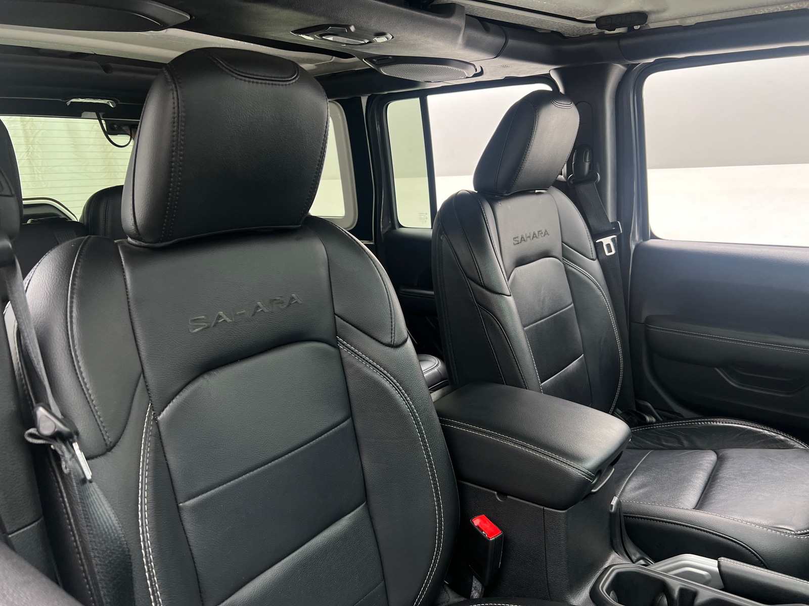 Thumbnail: 2019 Jeep Wrangler - 2